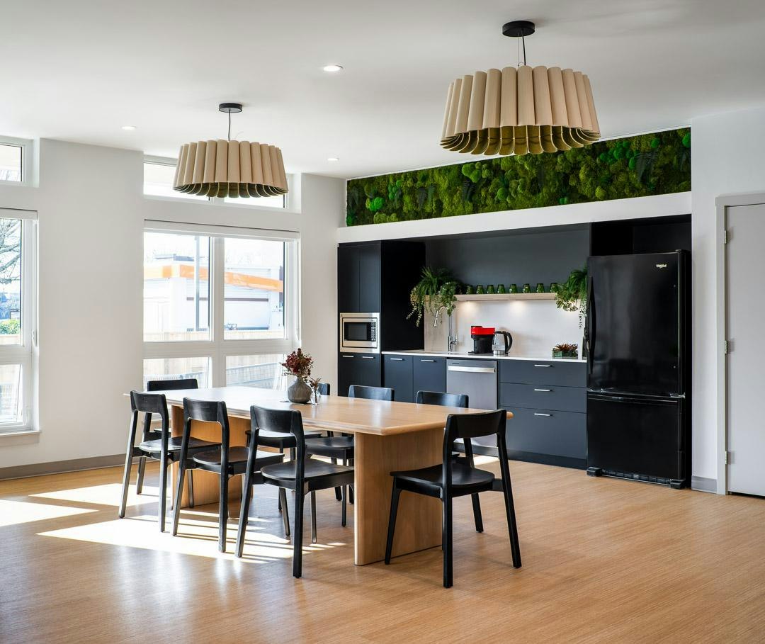 1529 Oxford Street, North Vancouver, BC, V7J 1E6 - 27