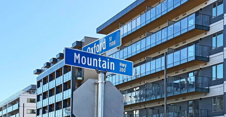 1529 Oxford Street, North Vancouver, BC, V7J 1E6 - 5