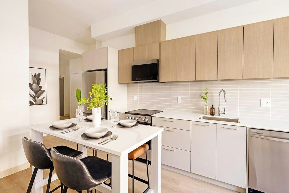 1529 Oxford Street, North Vancouver, BC, V7J 1E6 - 6