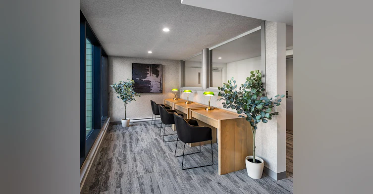 1529 Oxford Street, North Vancouver, BC, V7J 1E6 - 3