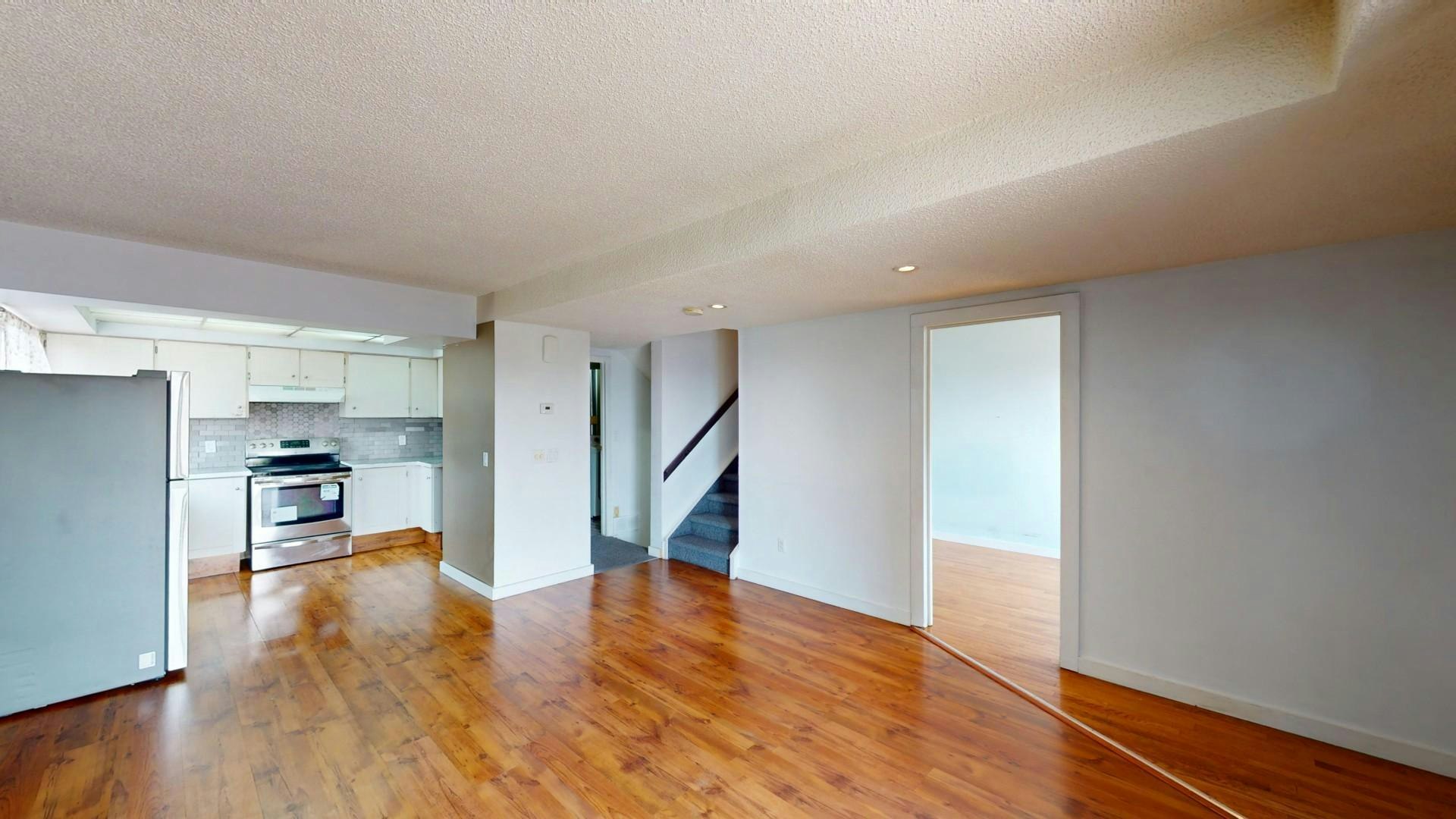 3705 Fonda Way SE, Calgary, AB, T2A 6G9 - 3