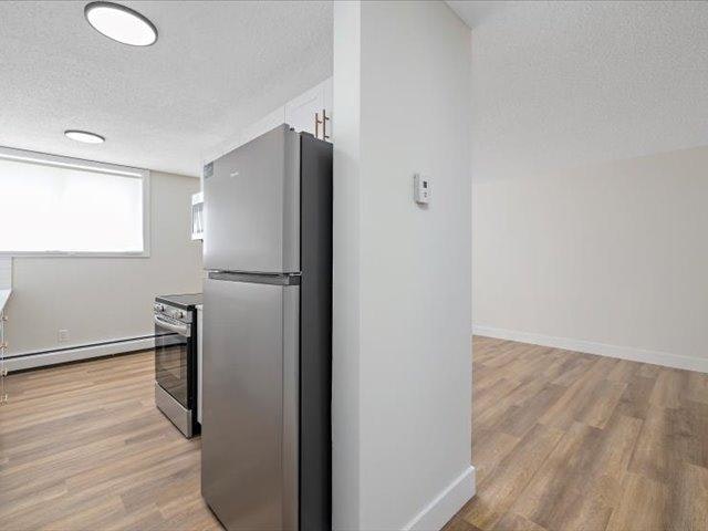 104-10630 114 Street Northwest, Edmonton, AB, T5H 3J9 - 11