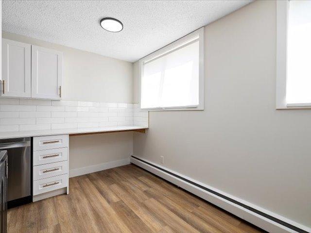 104-10630 114 Street Northwest, Edmonton, AB, T5H 3J9 - 17