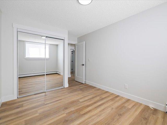 104-10630 114 Street Northwest, Edmonton, AB, T5H 3J9 - 6