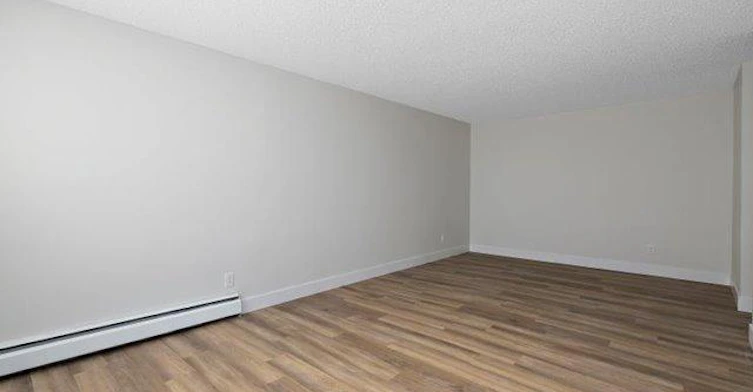 104-10630 114 Street Northwest, Edmonton, AB, T5H 3J9 - 19