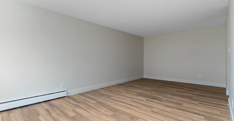 104-10630 114 Street Northwest, Edmonton, AB, T5H 3J9 - 23