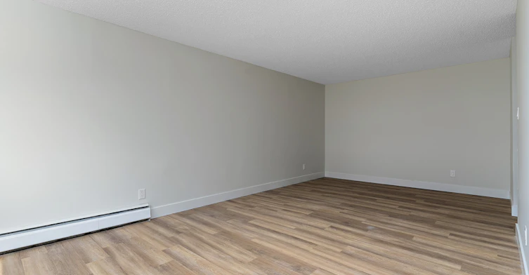 306-10630 114 Street Northwest, Edmonton, AB, T5H 3J9 - 6