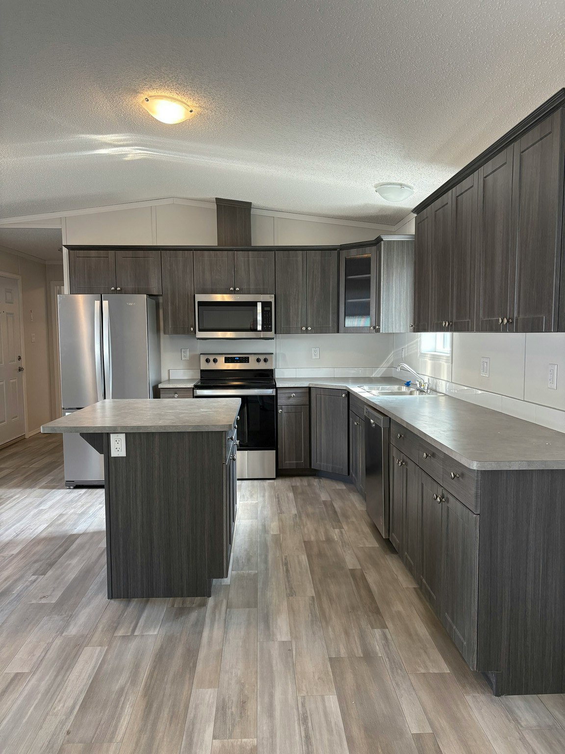 RID117-1 Maple Ridge Drive Northwest, Edmonton, AB, T6P 1A1 - 3