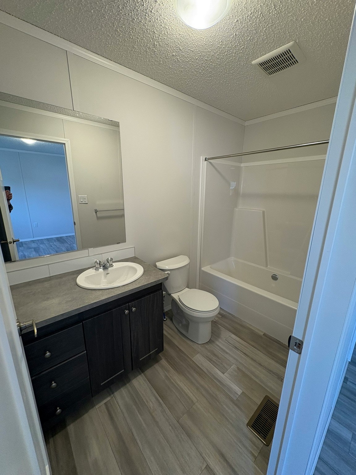 RID117-1 Maple Ridge Drive Northwest, Edmonton, AB, T6P 1A1 - 4