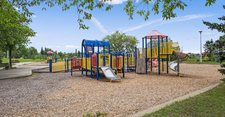 RID117-1 Maple Ridge Drive Northwest, Edmonton, AB, T6P 1A1 - 17
