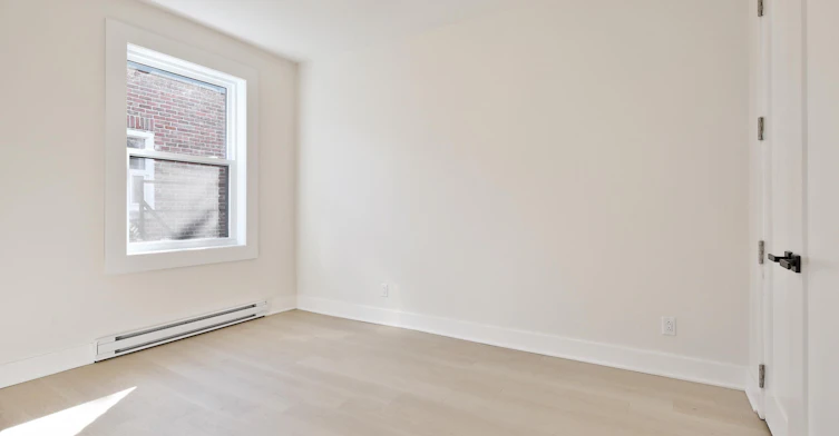 4188 Décarie Boulevard, Montréal, QC, H4A 3K2 - 7