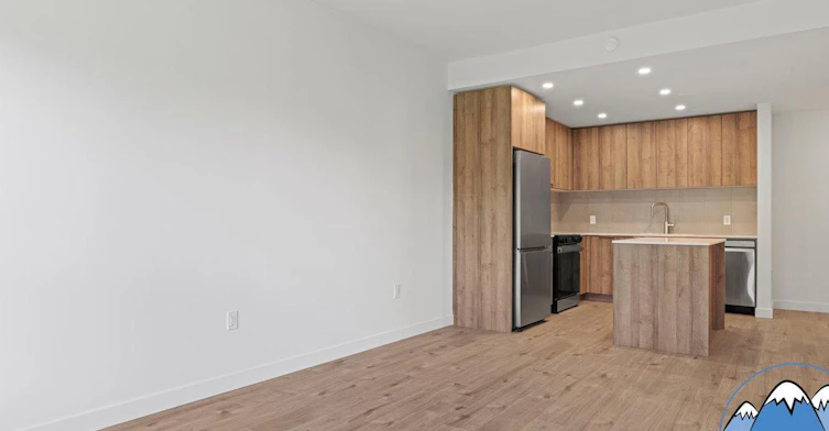 3594 Malsum Drive, North Vancouver, BC, V7G 0B4 - 8