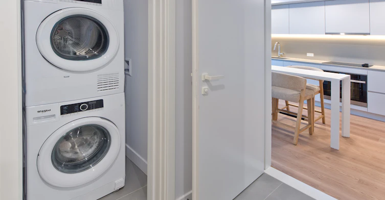 2008-1205 Phillip Place, Montréal, QC, H3B 0H3 - 5