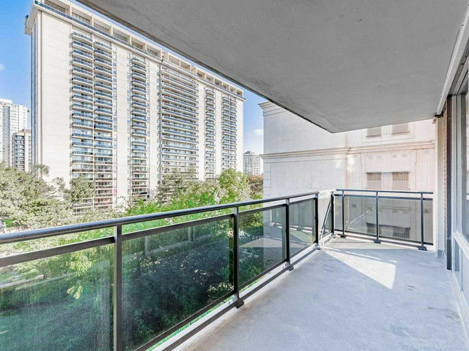 1506-7 Jackes Avenue, Toronto, ON, M4T 1E3 - 9