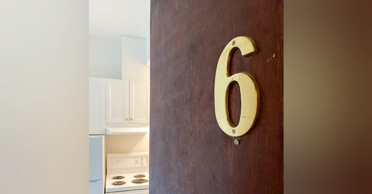 6-379 Cooper Street, Ottawa, ON, K2P 0G8 - 2