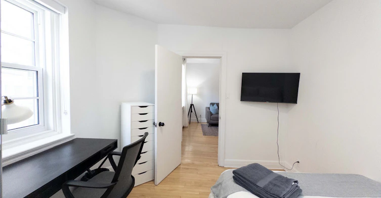 3 bedroom unit-1555 Summerhill Avenue, Montréal, QC, H3H 1C5 - 8