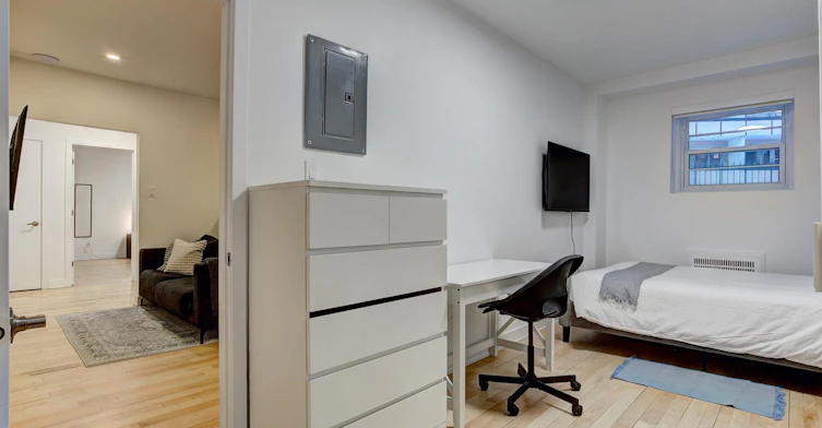 2 Bedroom-1555 Summerhill Avenue, Montréal, QC, H3H 1C5 - 8