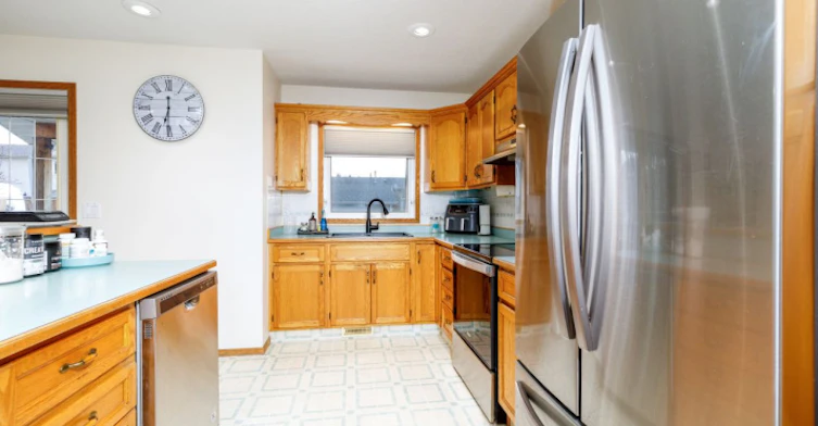 9 Parson Drive, Sylvan Lake, AB, T4S 1K4 - 7