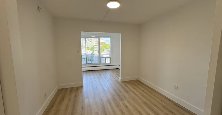 3,5-1185 Du Fort Rue, Montréal, QC, H3H 2B5 - 3