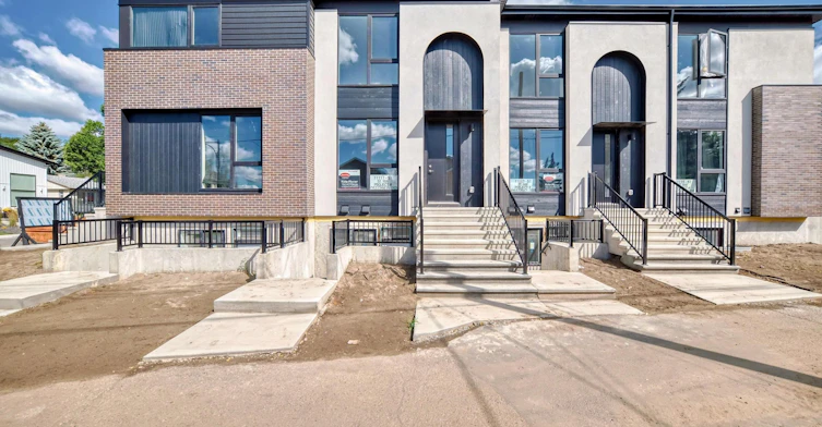 Main-11111 51 Street Northwest, Edmonton, AB, T5W 3E5 - 2