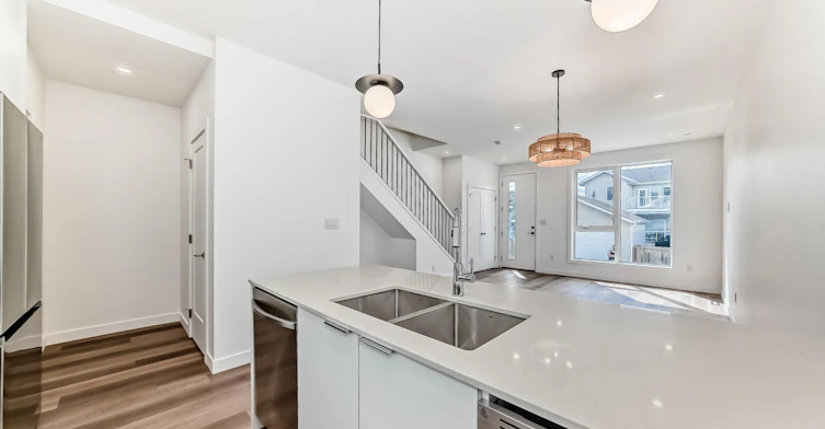 Main-11111 51 Street Northwest, Edmonton, AB, T5W 3E5 - 13