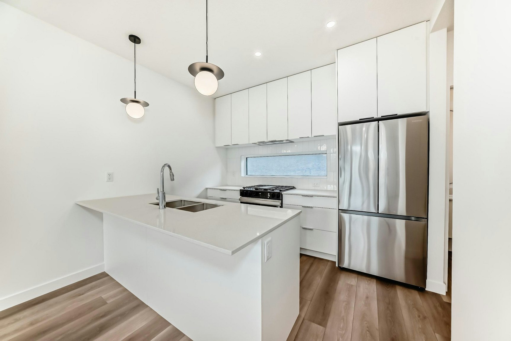 Main-11111 51 Street Northwest, Edmonton, AB, T5W 3E5 - 7