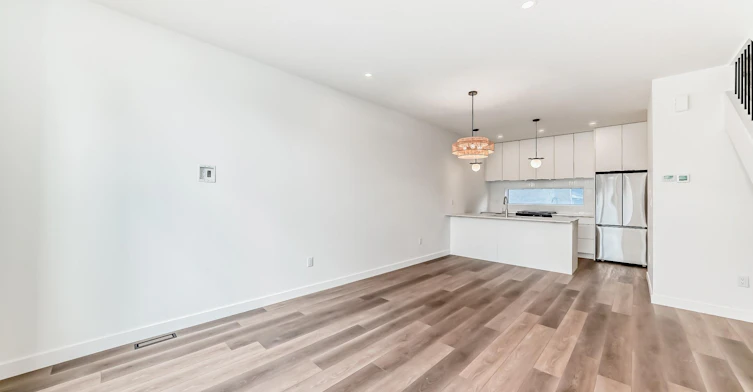 Main-11111 51 Street Northwest, Edmonton, AB, T5W 3E5 - 14