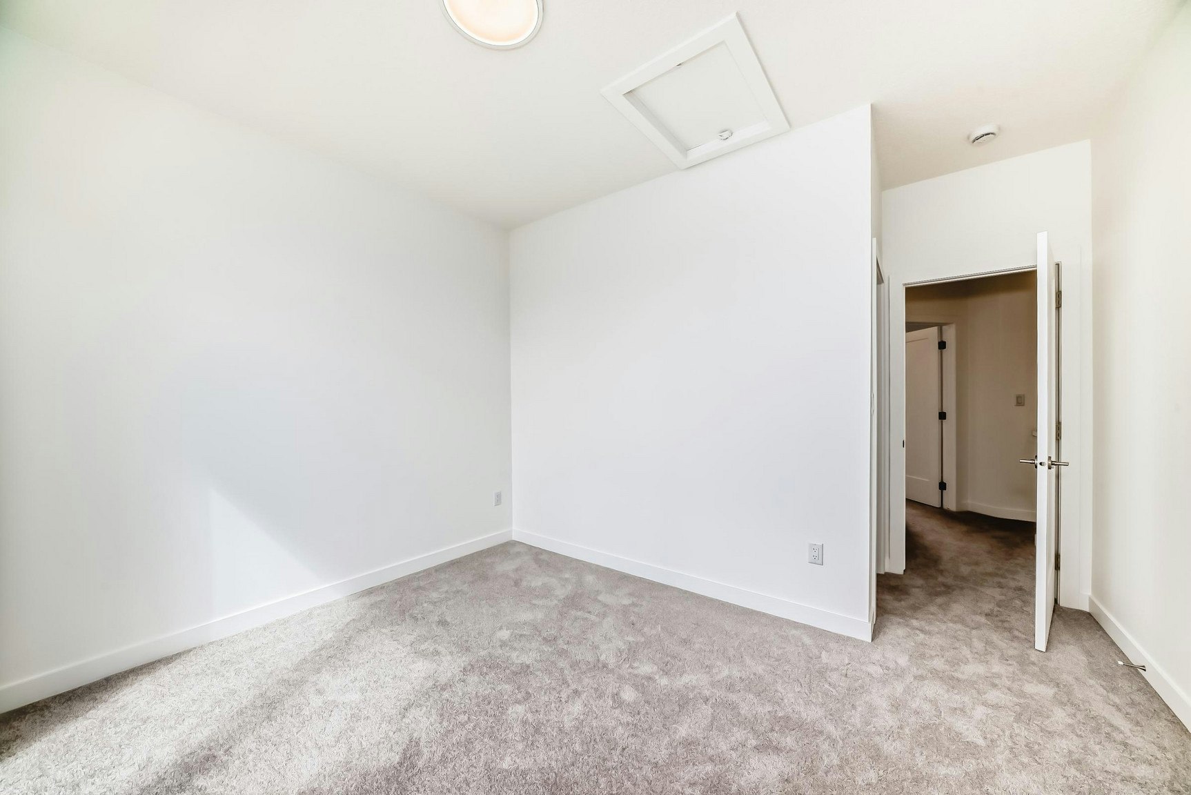 Main-11111 51 Street Northwest, Edmonton, AB, T5W 3E5 - 31