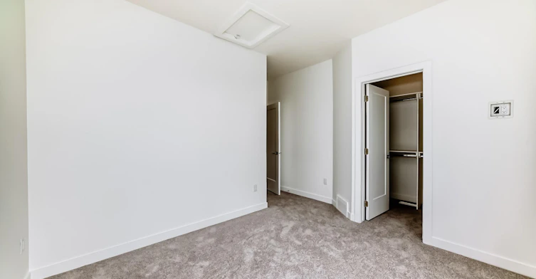 Main-11111 51 Street Northwest, Edmonton, AB, T5W 3E5 - 30
