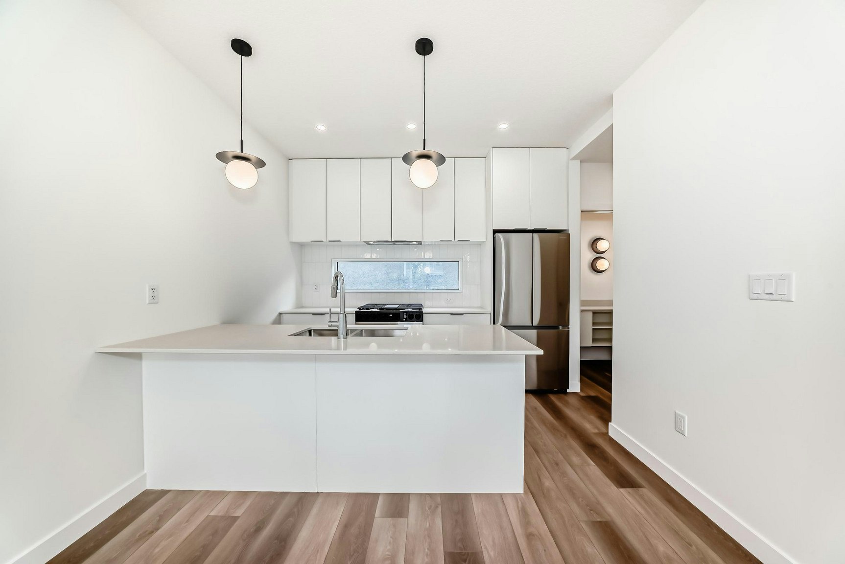 Main-11111 51 Street Northwest, Edmonton, AB, T5W 3E5 - 6