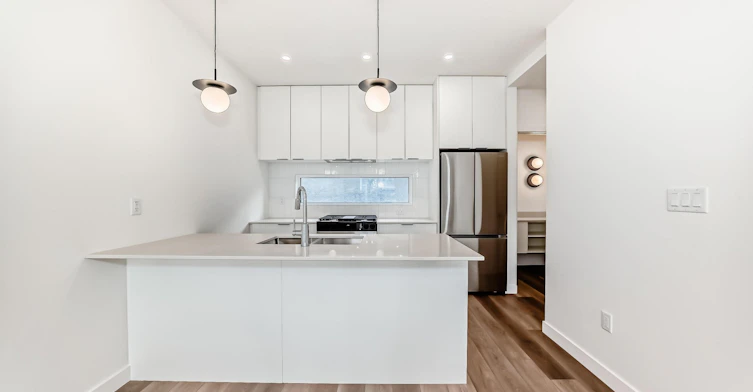 Main-11111 51 Street Northwest, Edmonton, AB, T5W 3E5 - 6