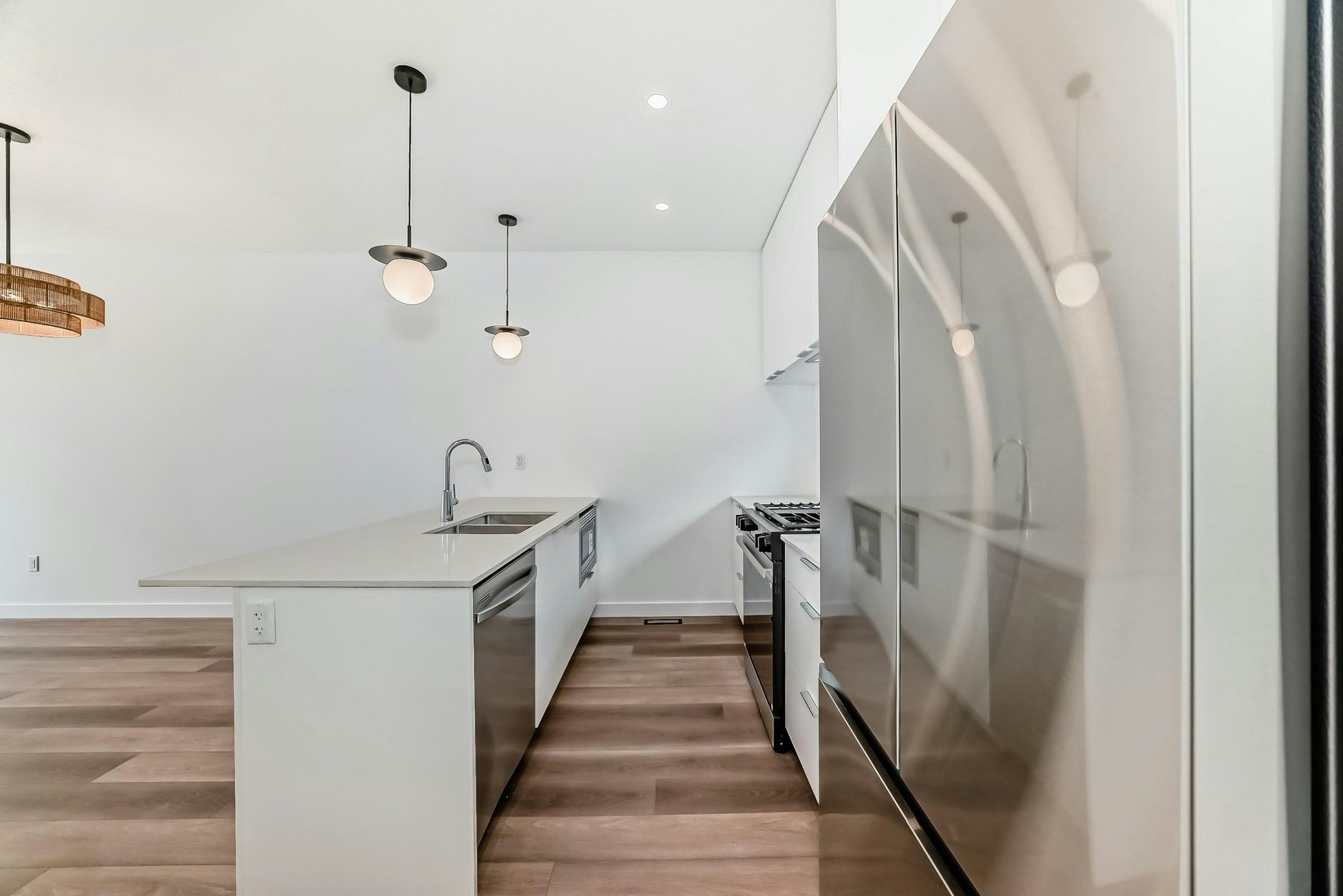 Main-11111 51 Street Northwest, Edmonton, AB, T5W 3E5 - 8