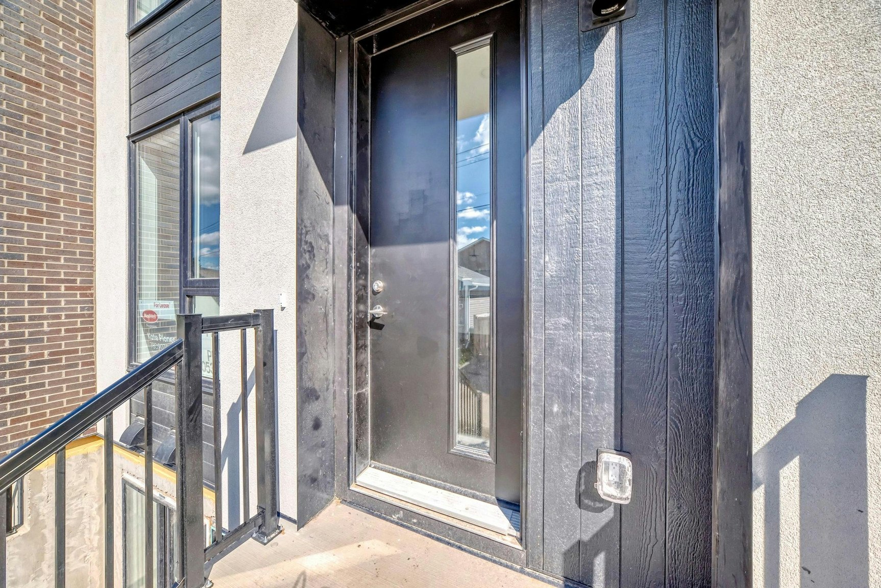 Main-11111 51 Street Northwest, Edmonton, AB, T5W 3E5 - 2