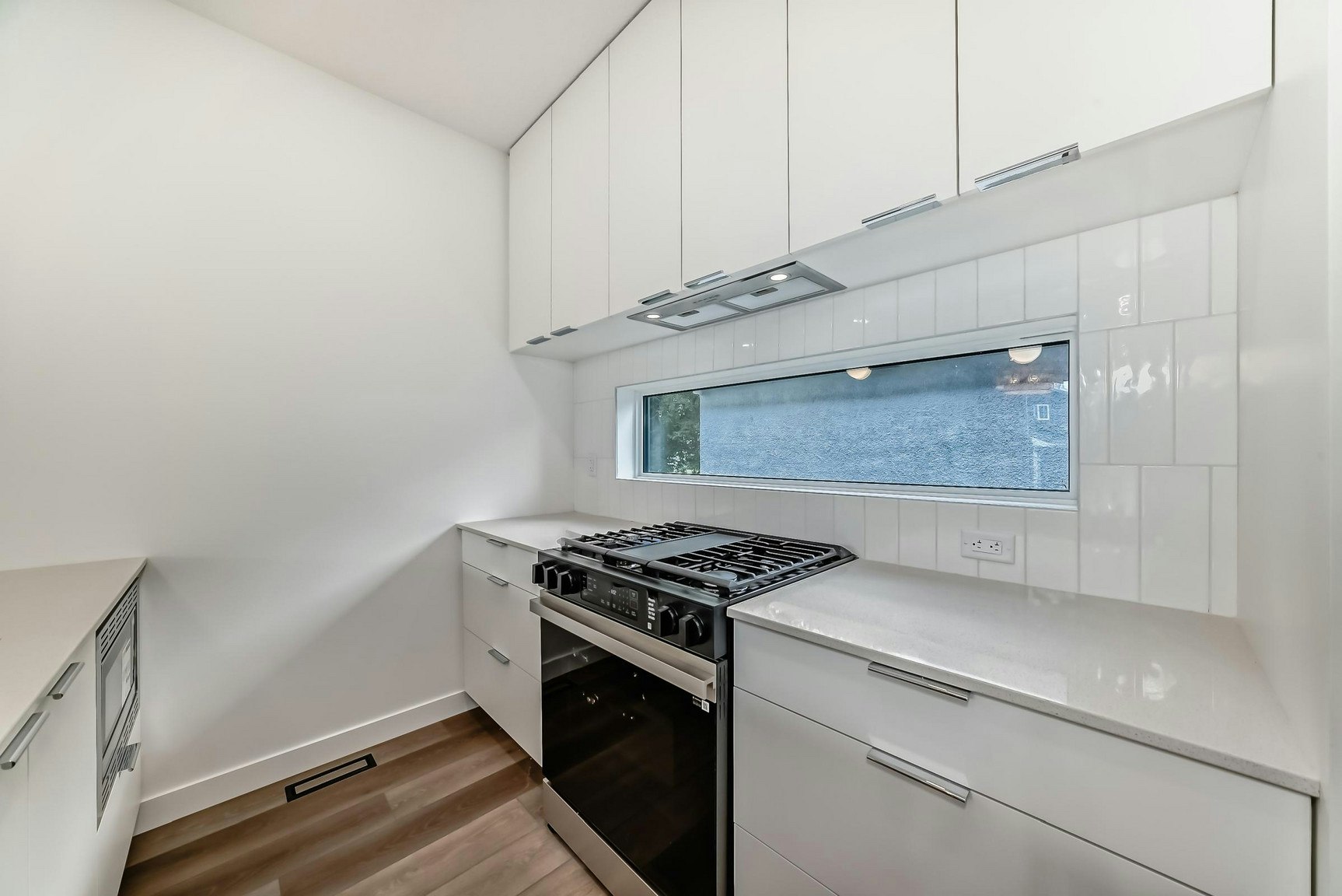 Main-11111 51 Street Northwest, Edmonton, AB, T5W 3E5 - 10