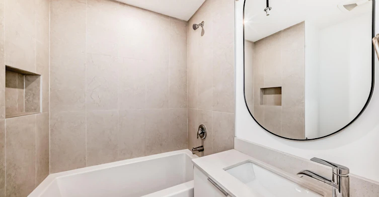 11111 51 Street Northwest, Edmonton, AB, T5W 3E5 - 13