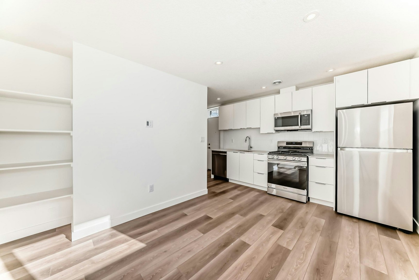 11111 51 Street Northwest, Edmonton, AB, T5W 3E5 - 20