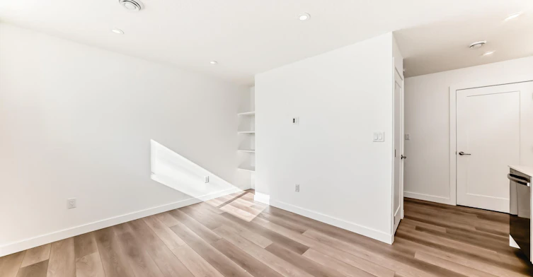 11111 51 Street Northwest, Edmonton, AB, T5W 3E5 - 18