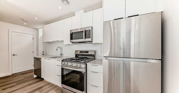 11111 51 Street Northwest, Edmonton, AB, T5W 3E5 - 21
