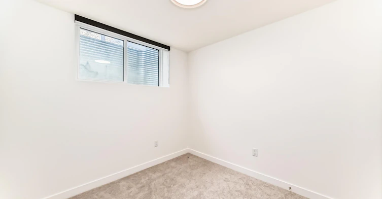 11111 51 Street Northwest, Edmonton, AB, T5W 3E5 - 16