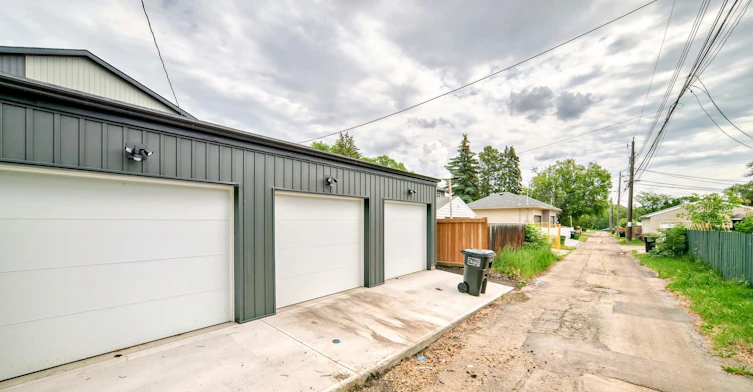 Main-6415 93 Street Northwest, Edmonton, AB, T6E 3B1 - 42