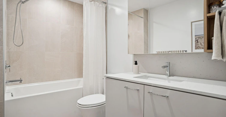 414-1960 Macdonald Street, Vancouver, BC, V6K 0J1 - 4