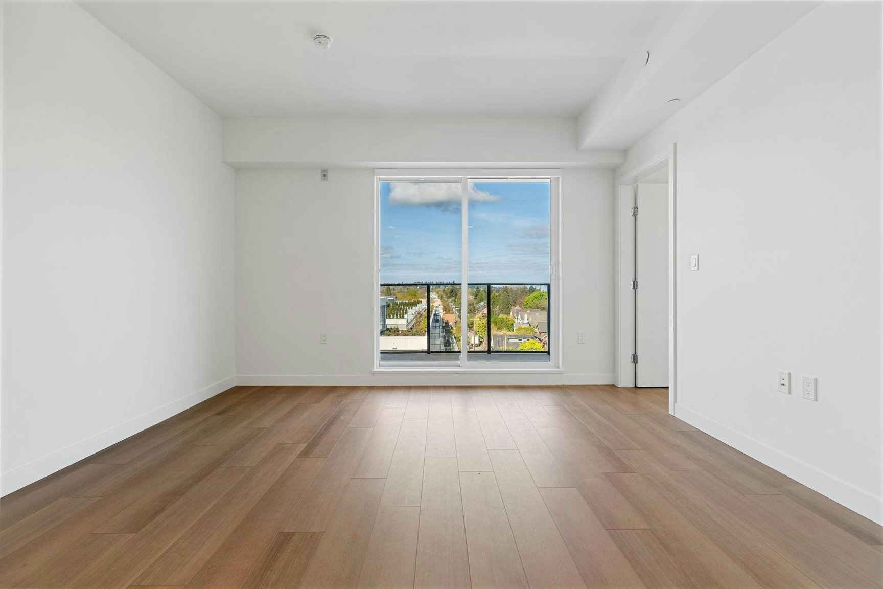 618-1960 Macdonald Street, Vancouver, BC, V6K 0J1 - 2
