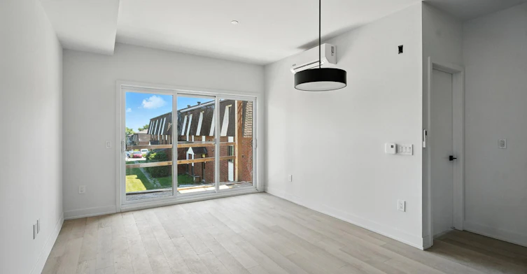 303-318 Freeman Chemin, Gatineau, QC, J8Z 2B6 - 5
