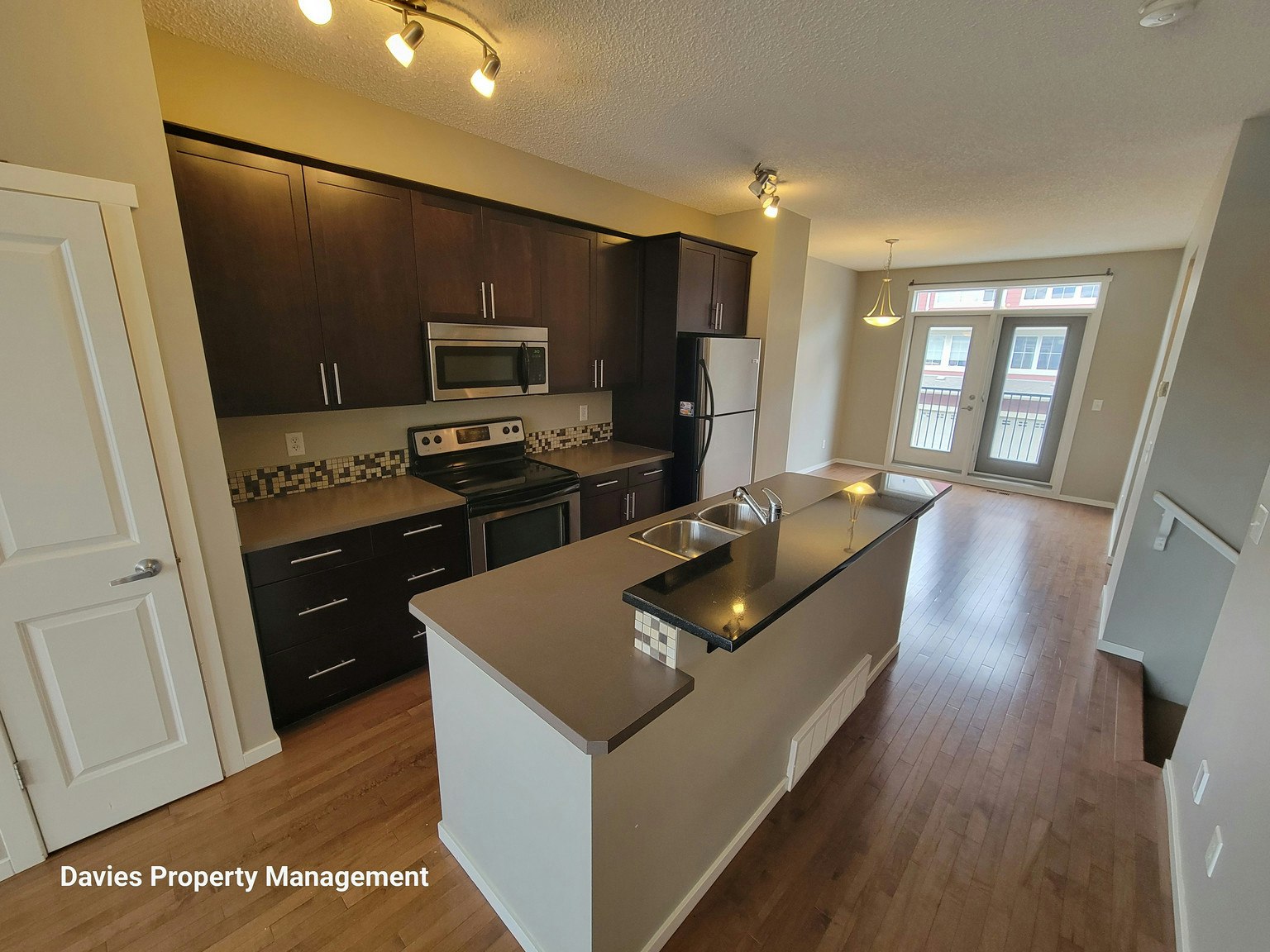 30-603 Watt Boulevard Southwest, Edmonton, AB, T6X 0N4