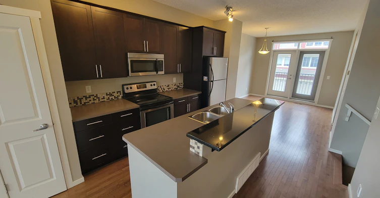 30-603 Watt Boulevard Southwest, Edmonton, AB, T6X 0N4