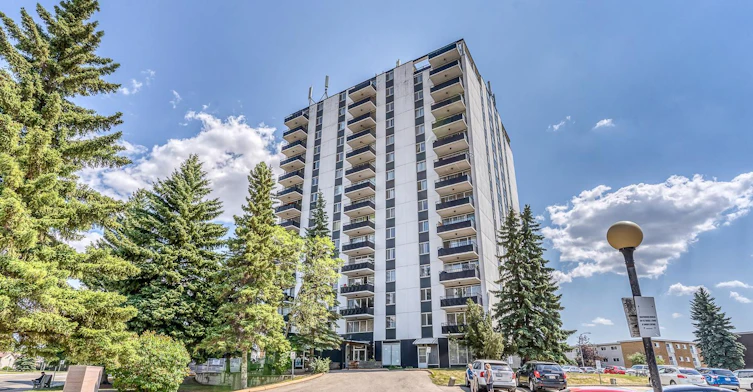 6205 101 Avenue Northwest, Edmonton, AB, T6A 0H3