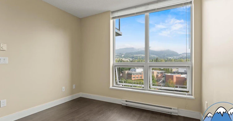 3007 Glen Drive, Coquitlam, BC, V3B 0L8 - 11