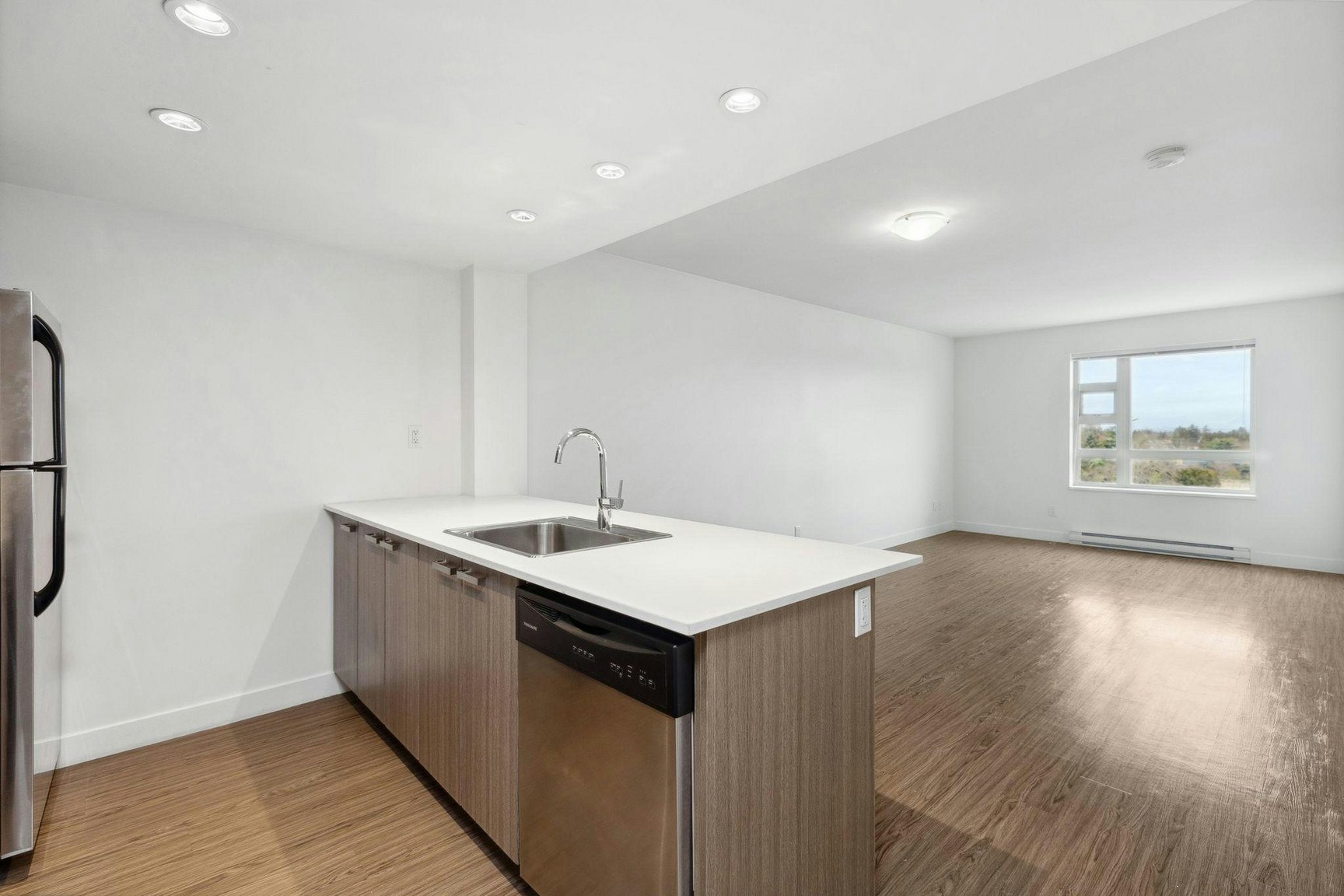 0536-10820 No. 5 Road, Richmond, BC, V6W 0B5 - 23