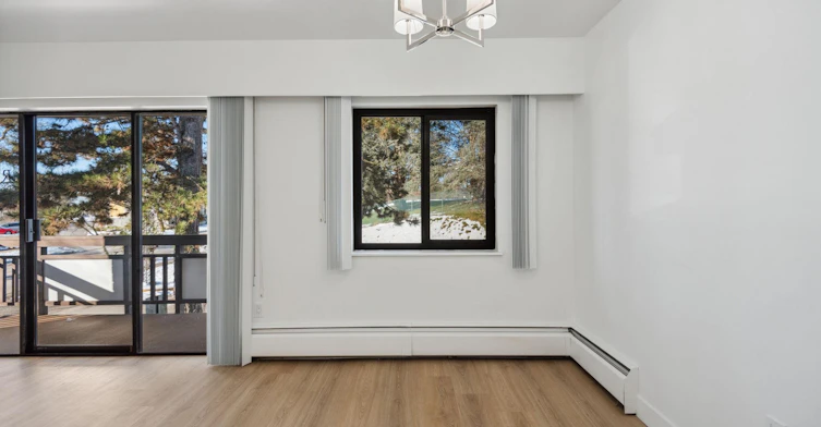 621 West 57th Avenue, Vancouver, BC, V6P 1R8 - 8