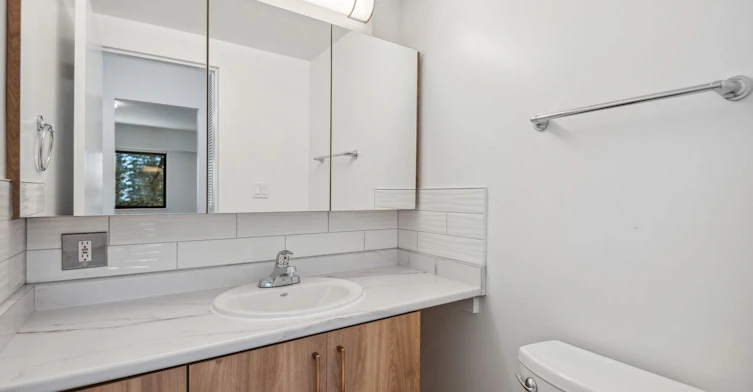 621 West 57th Avenue, Vancouver, BC, V6P 1R8 - 18
